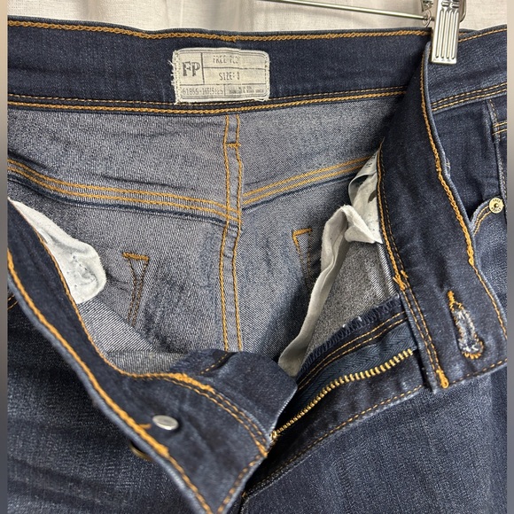 Free People Mid-Rise Skinny Jeans - Picture 5 of 5